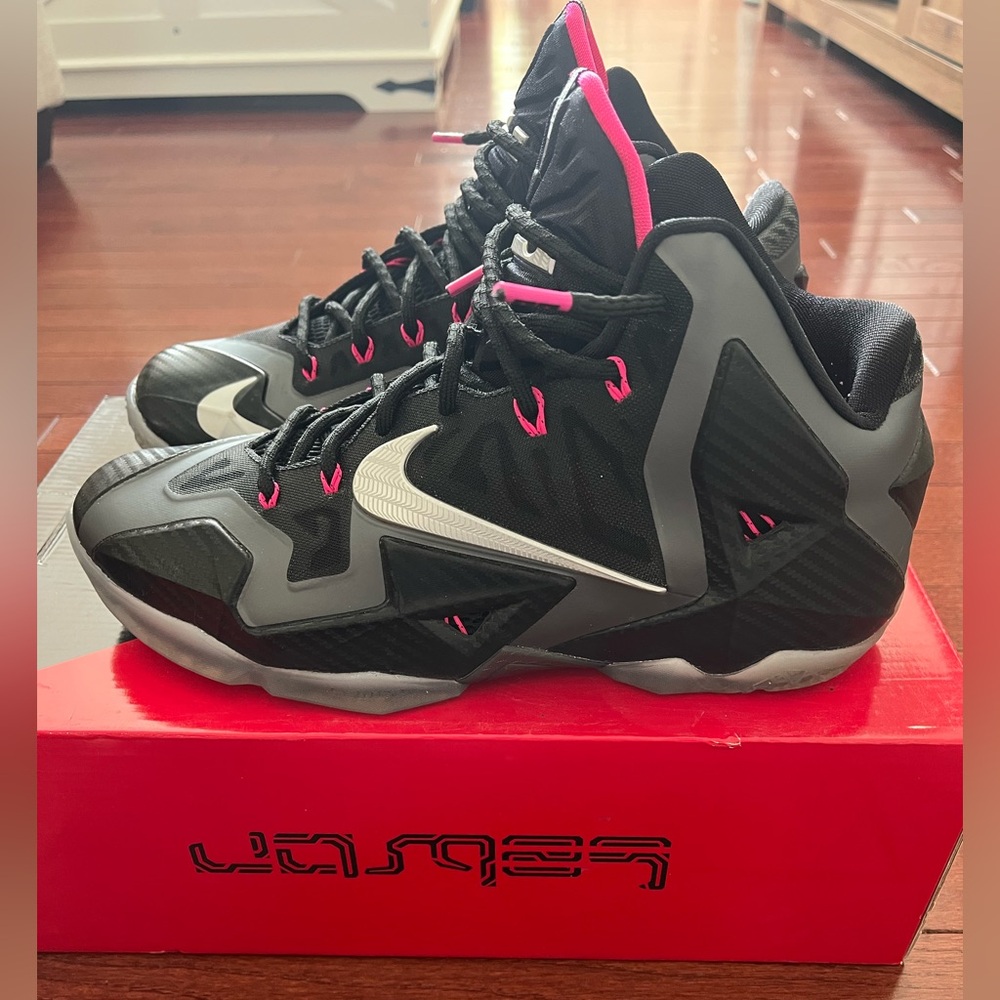 Nike LeBron 11 Miami Nights